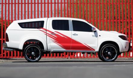 Toyota présente le Hilux Sport Concept